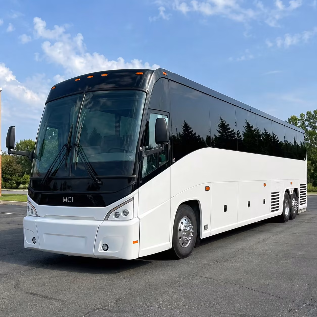 bay area airport transfers from folsom are easier with a charter bus