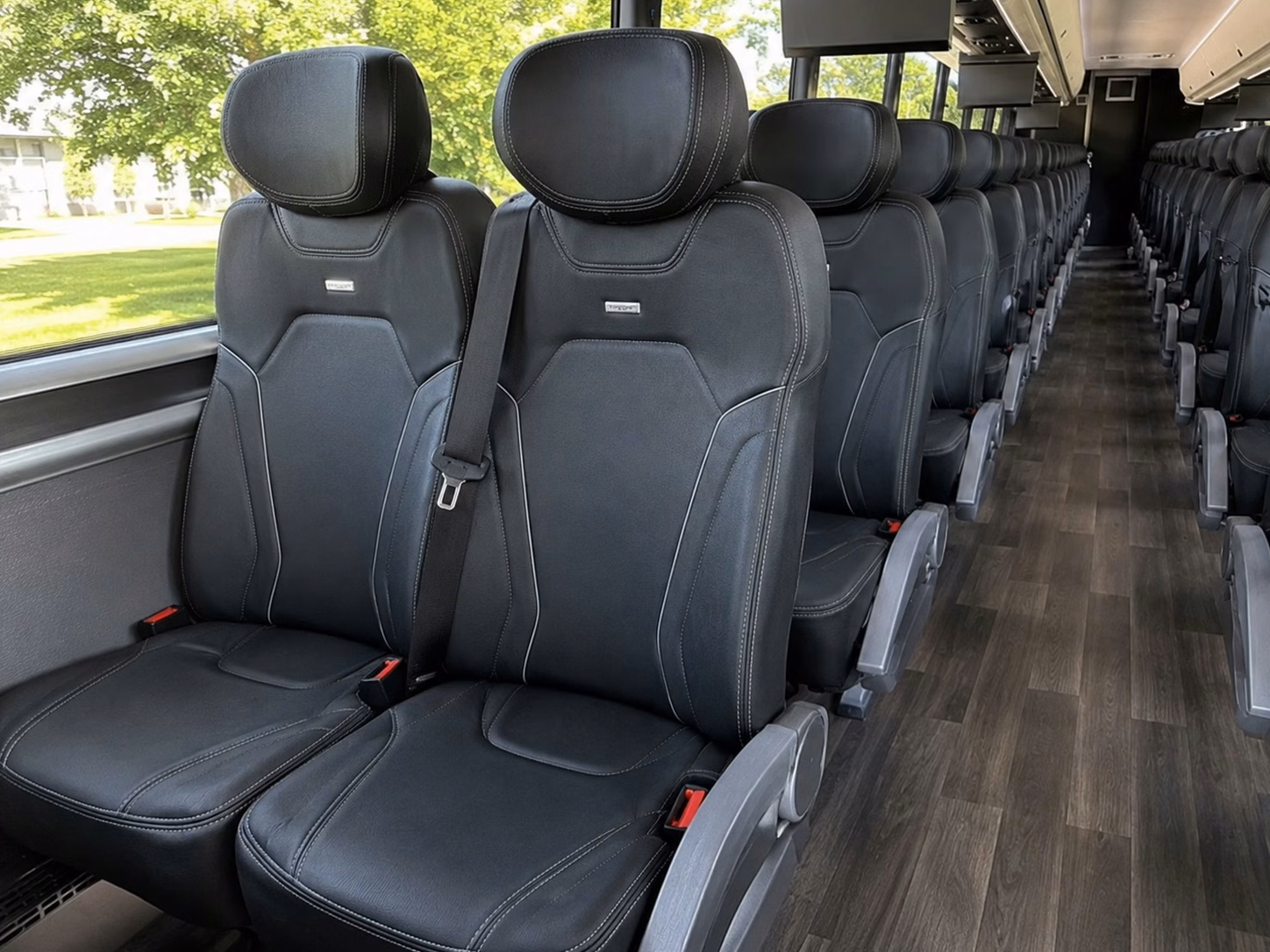 guest shuttle service from sacramento hotels to folsom wedding venues