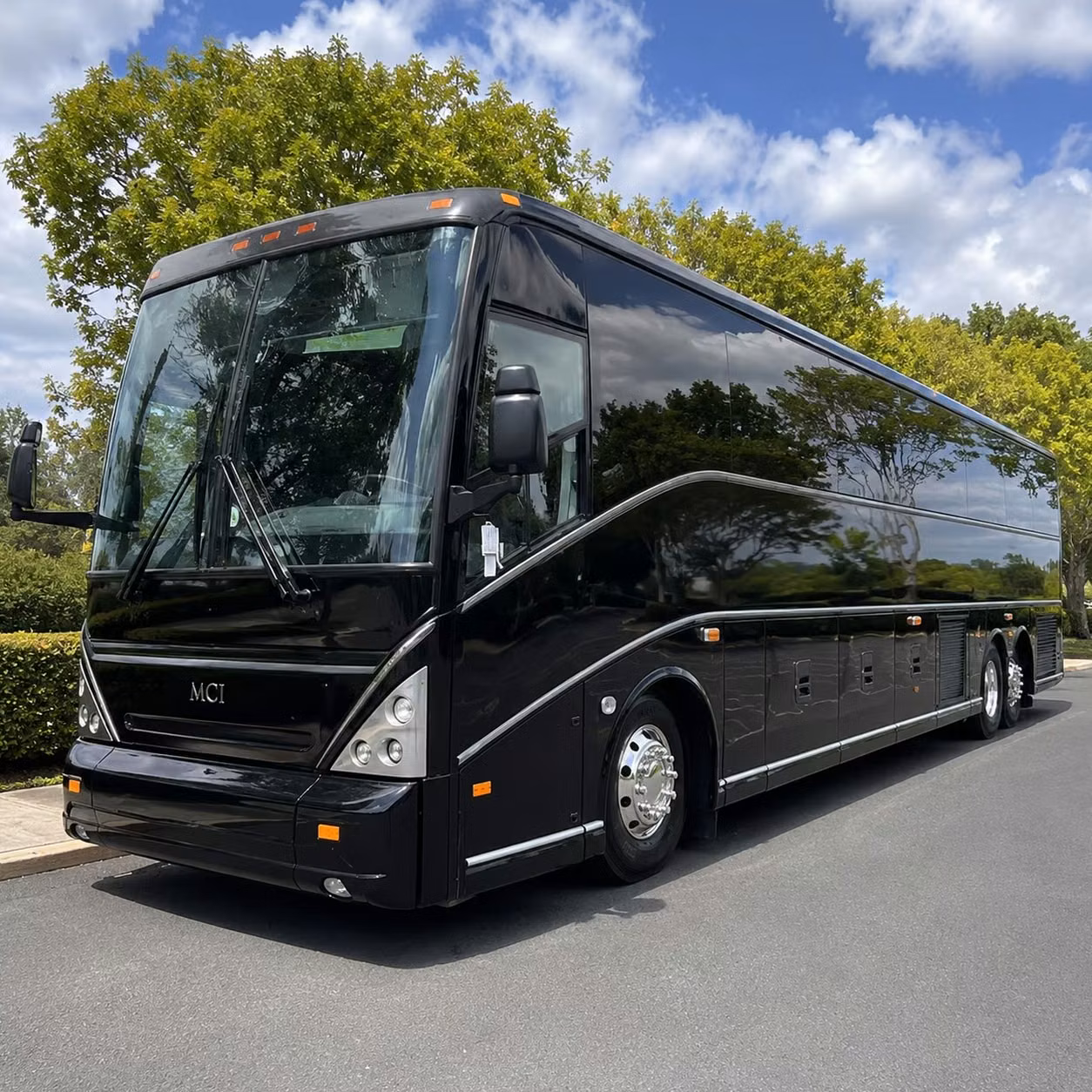 you can find and book concert transportation in folsom and any nearby city