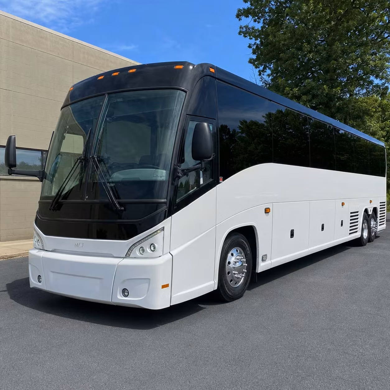 you can find and book long distance transportation in folsom and any nearby city